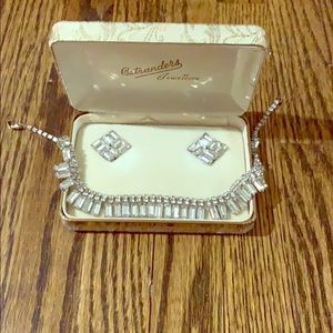 Vintage Art Deco costume jewellery set.